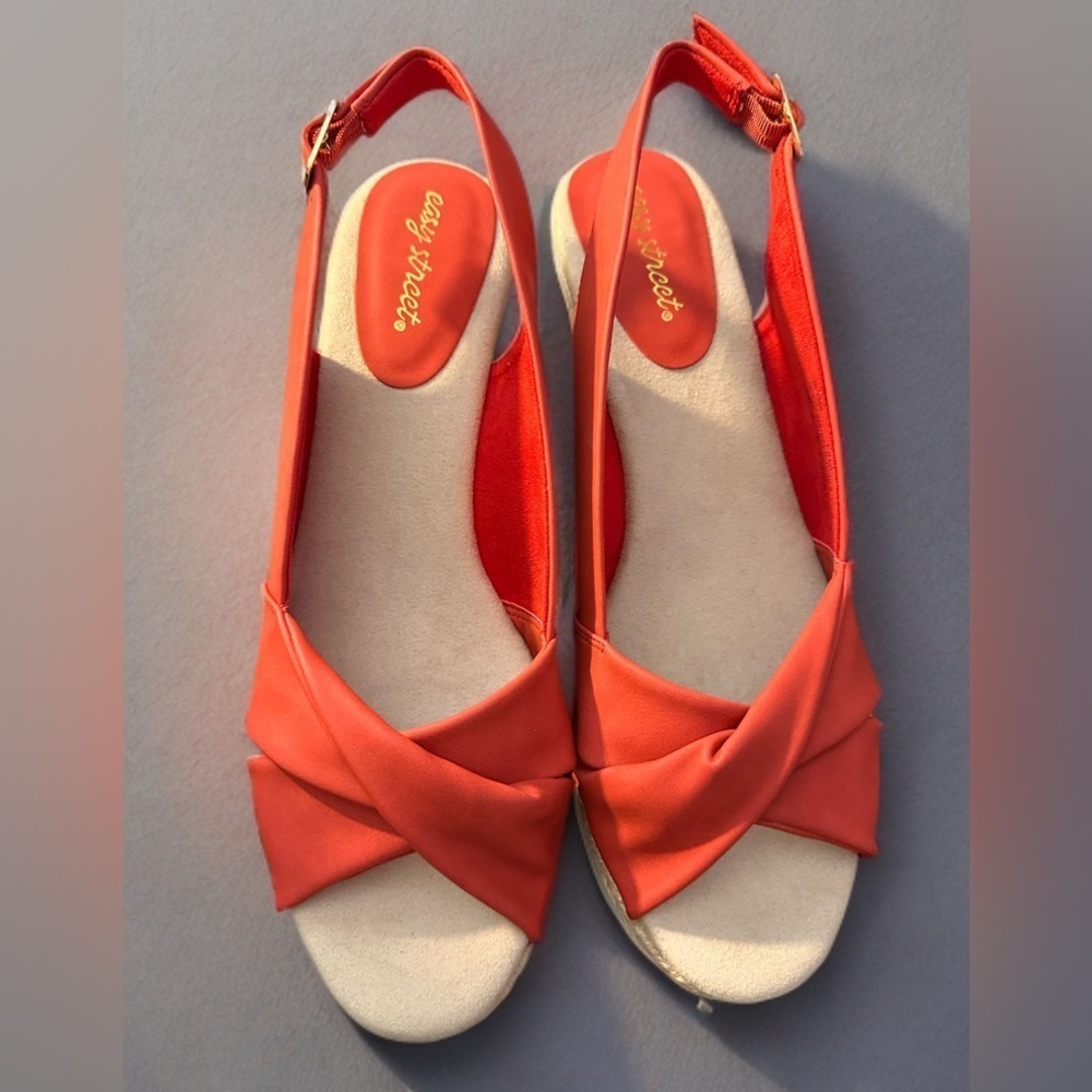 NEW Easy Street‎ Women’s Slingback Espadrille Color: Red, Size 12M